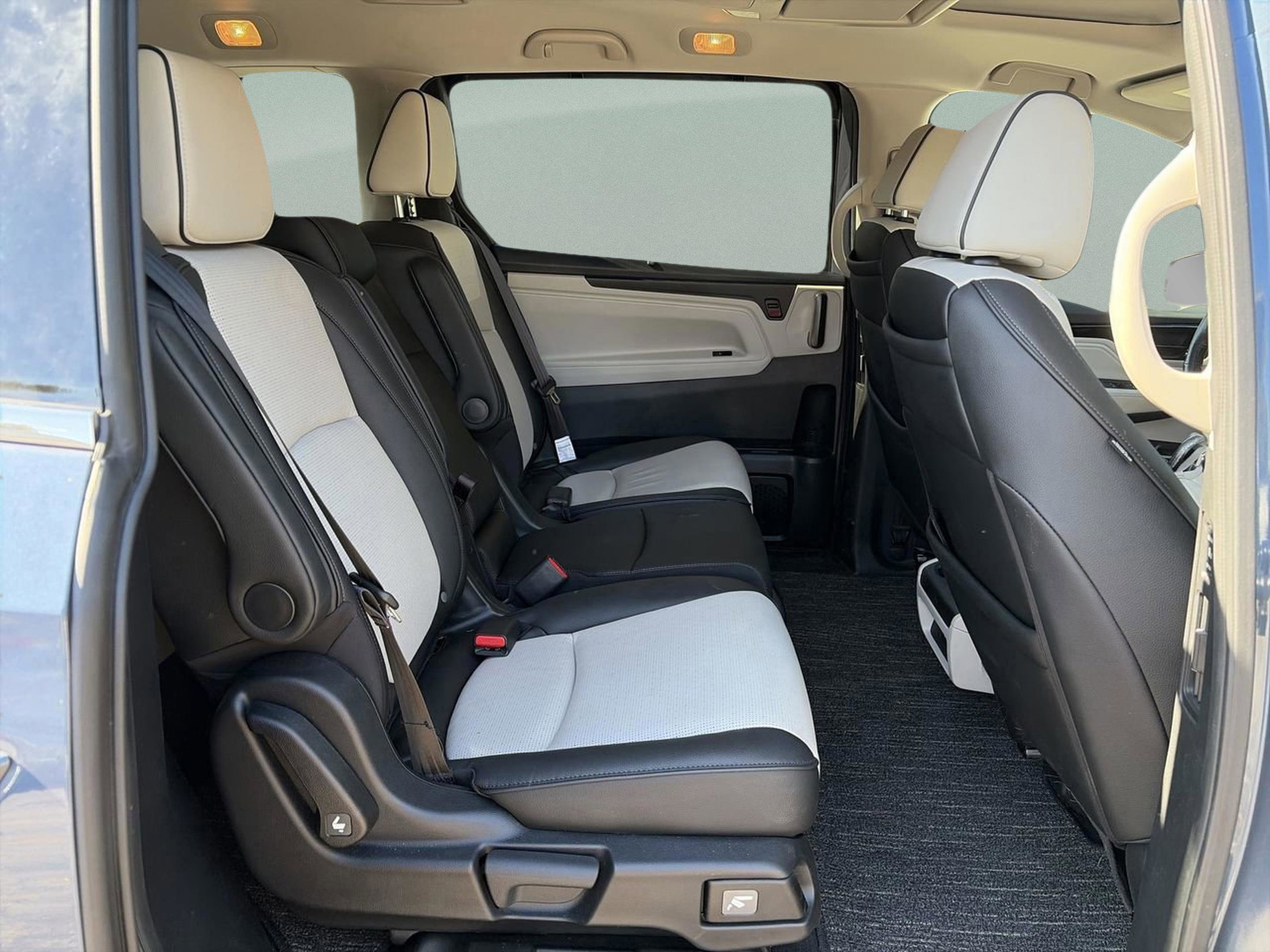 Certified 2025 Honda Odyssey Elite image 15