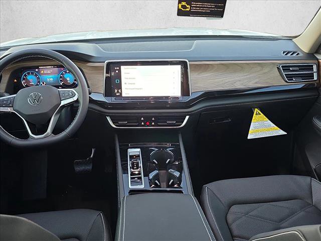 New 2026 Volkswagen Atlas SE image 15