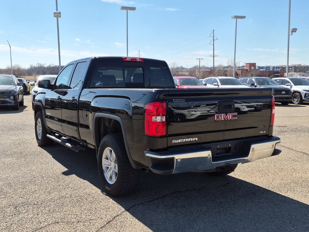 Used 2016 GMC Sierra 1500 SLE w/ SLE Value Package image 4