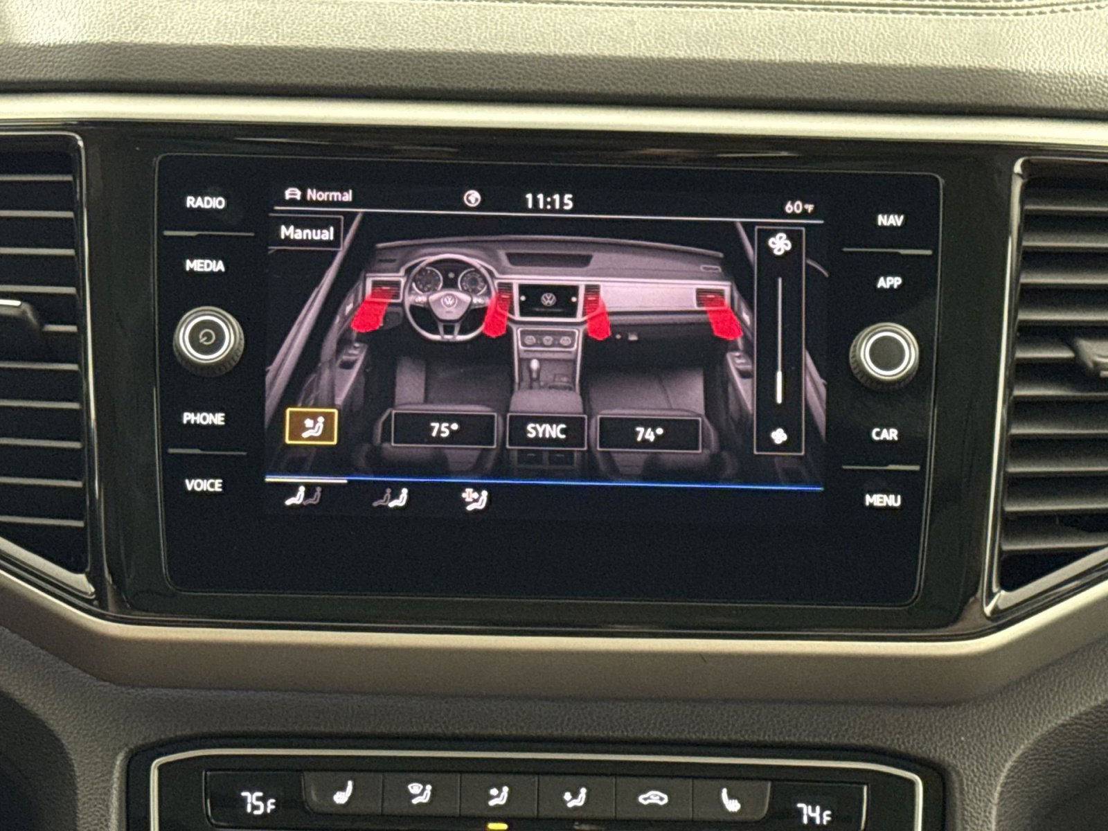 Used 2021 Volkswagen Atlas SEL R-Line AWD/4WD image 21