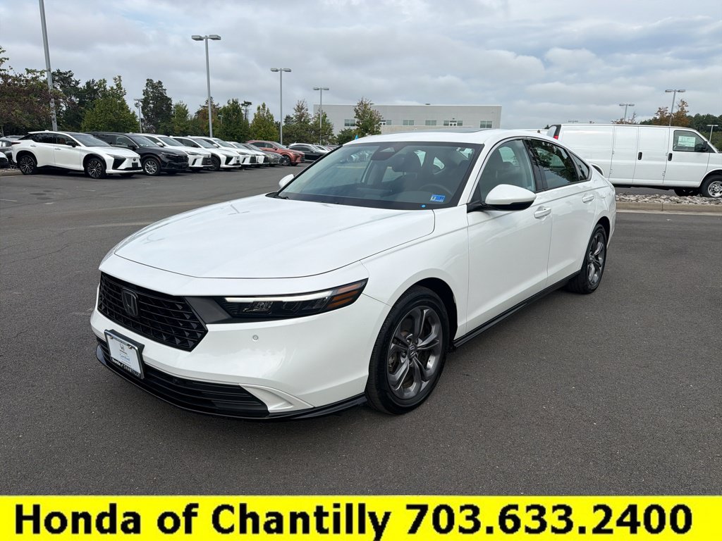 Certified 2025 Honda Accord EX-L image 3