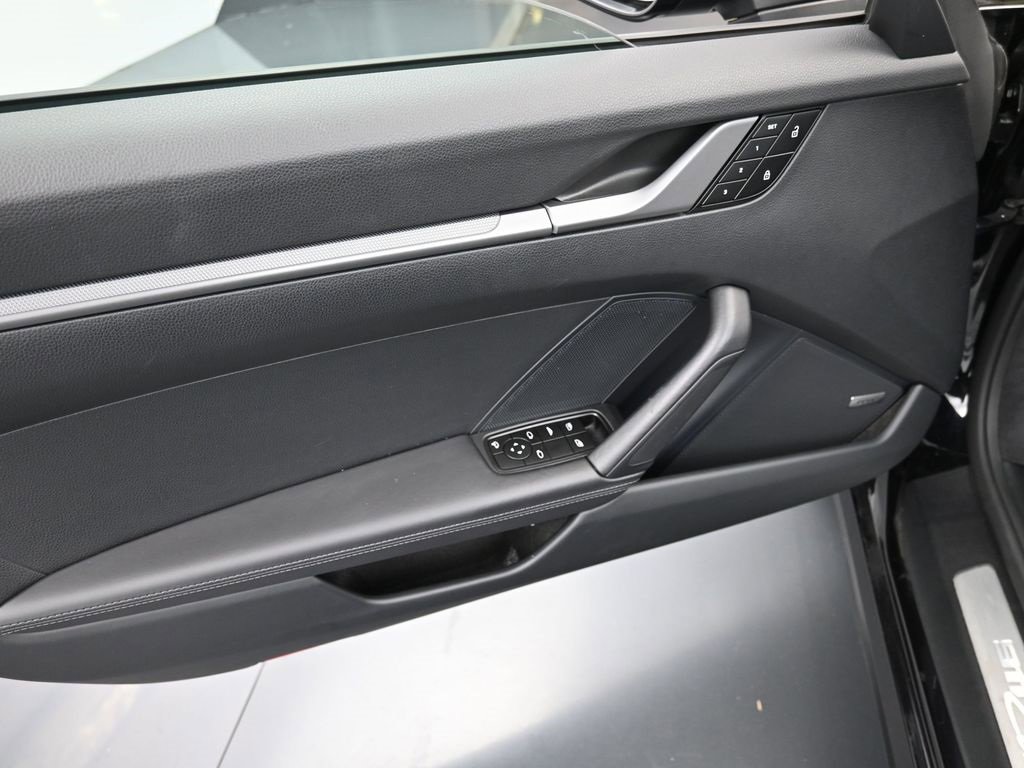 Used 2024 Porsche 911 Carrera S image 21