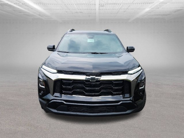 New 2027 Chevrolet Equinox ACTIV w/ Safety and Technology Package AWD/4WD image 2