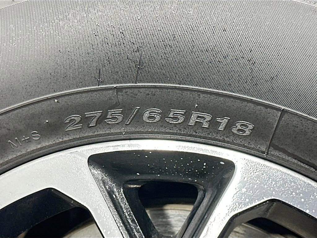 Used 2023 Ford Expedition Max XLT image 34