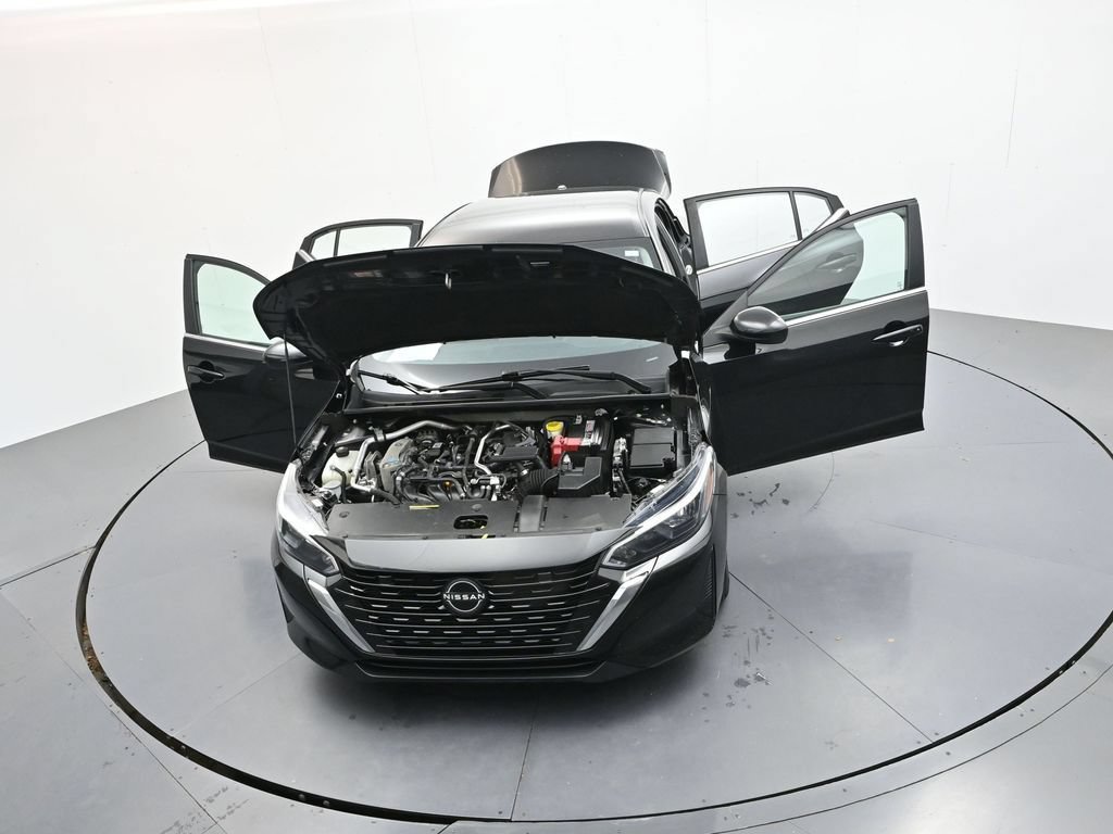 Used 2024 Nissan Sentra SV FWD image 41