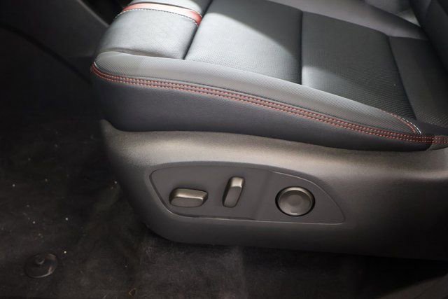 New 2026 Chevrolet Traverse RS image 13