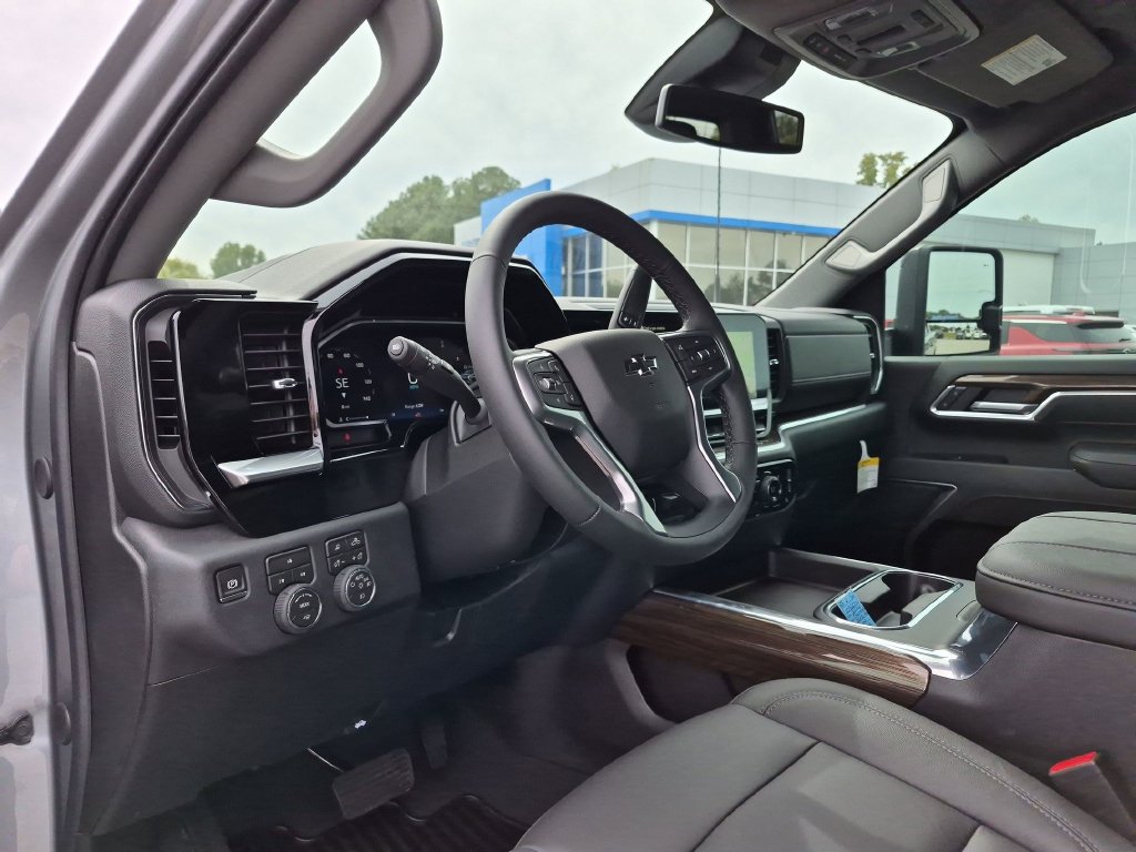 New 2026 Chevrolet Silverado 2500 LT w/ Trail Boss Package AWD/4WD image 16