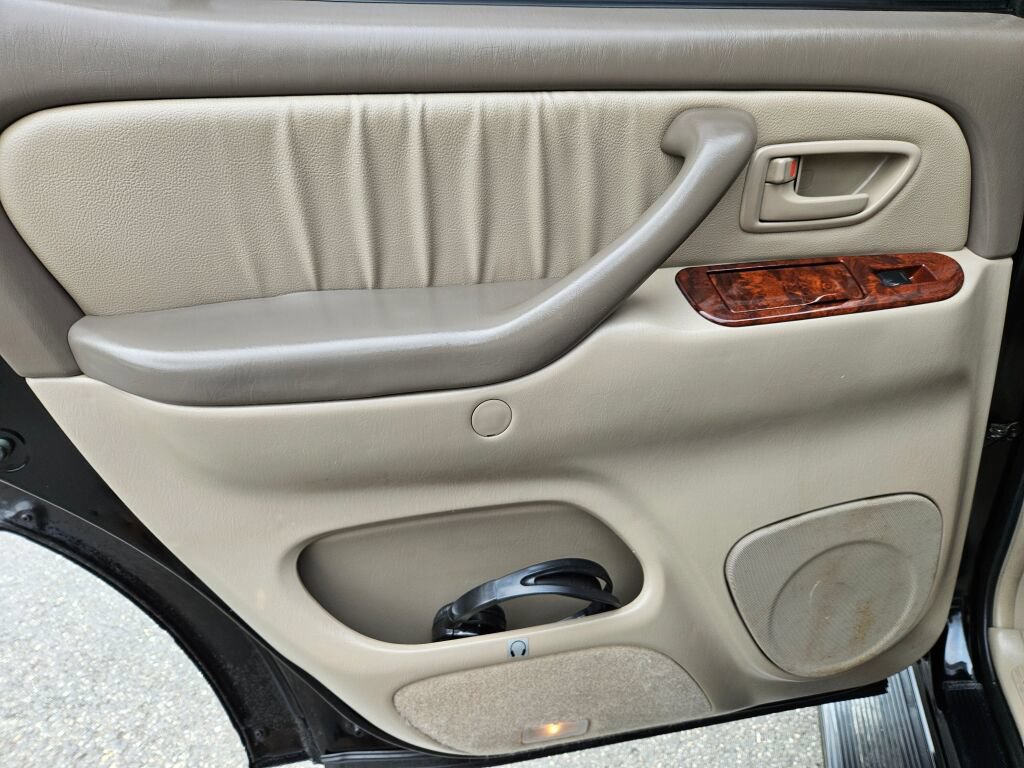 Used 2005 Toyota Sequoia Limited AWD/4WD image 15