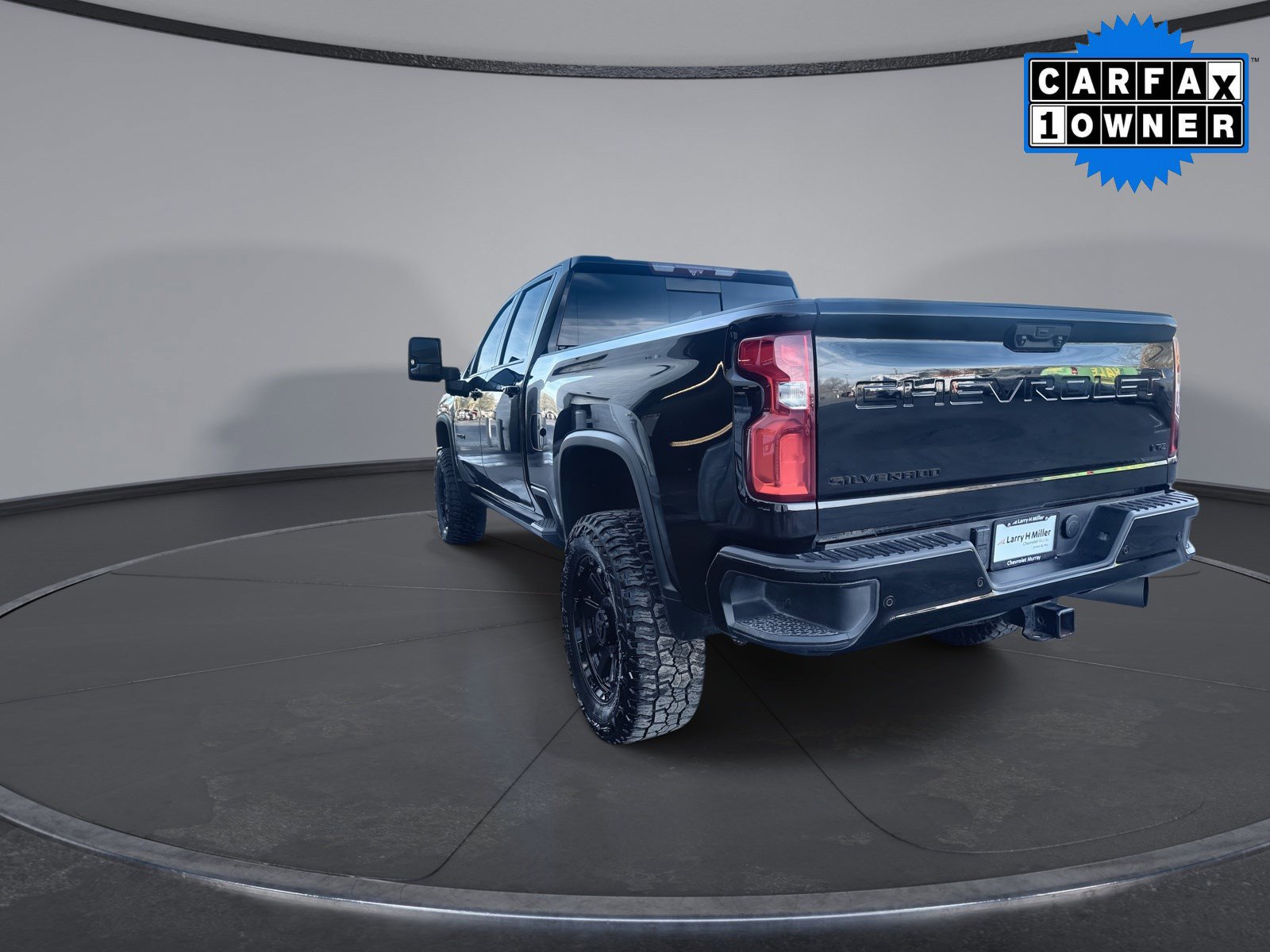 Used 2024 Chevrolet Silverado 3500 LTZ w/ LTZ Plus Package image 12