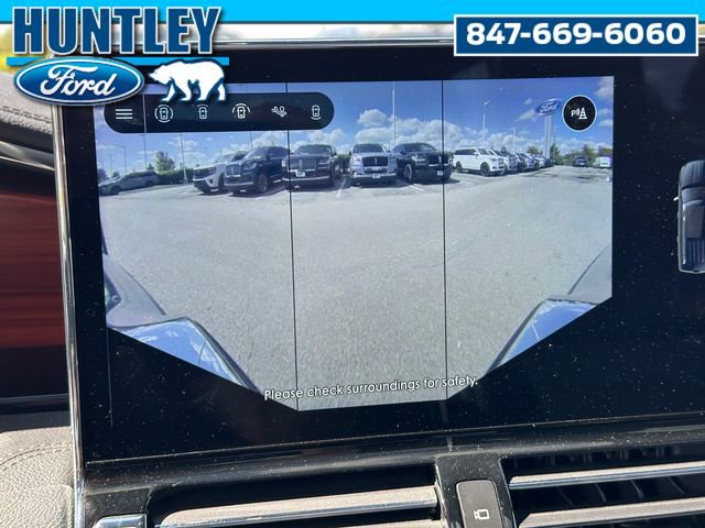 Used 2022 Lincoln Navigator Reserve w/ Equipment Group 201A image 34