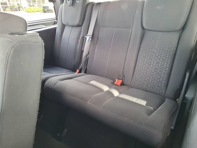 Used 2017 Ford Expedition XLT AWD/4WD image 18