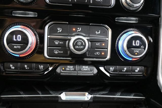Used 2023 GMC Yukon Denali AWD/4WD image 26