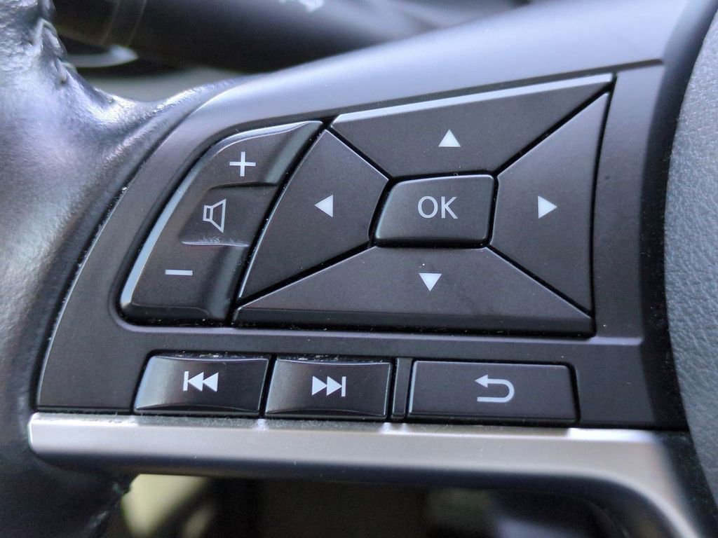 Certified 2022 Nissan Sentra SV w/ Trunk Package image 22