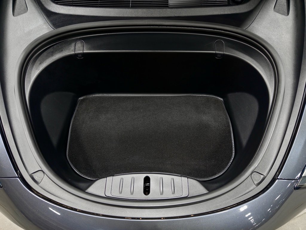 Used 2018 Tesla Model 3 Long Range image 25