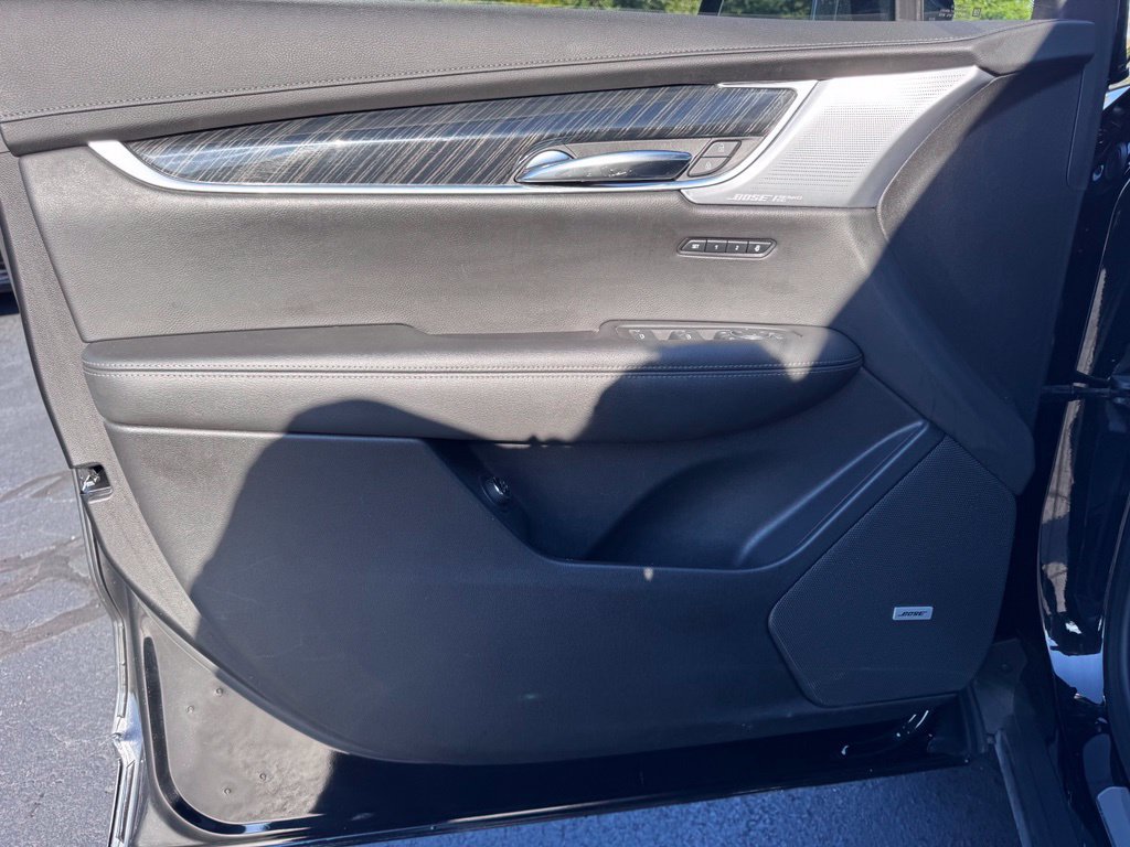 Used 2024 Cadillac XT6 Premium Luxury AWD/4WD image 22