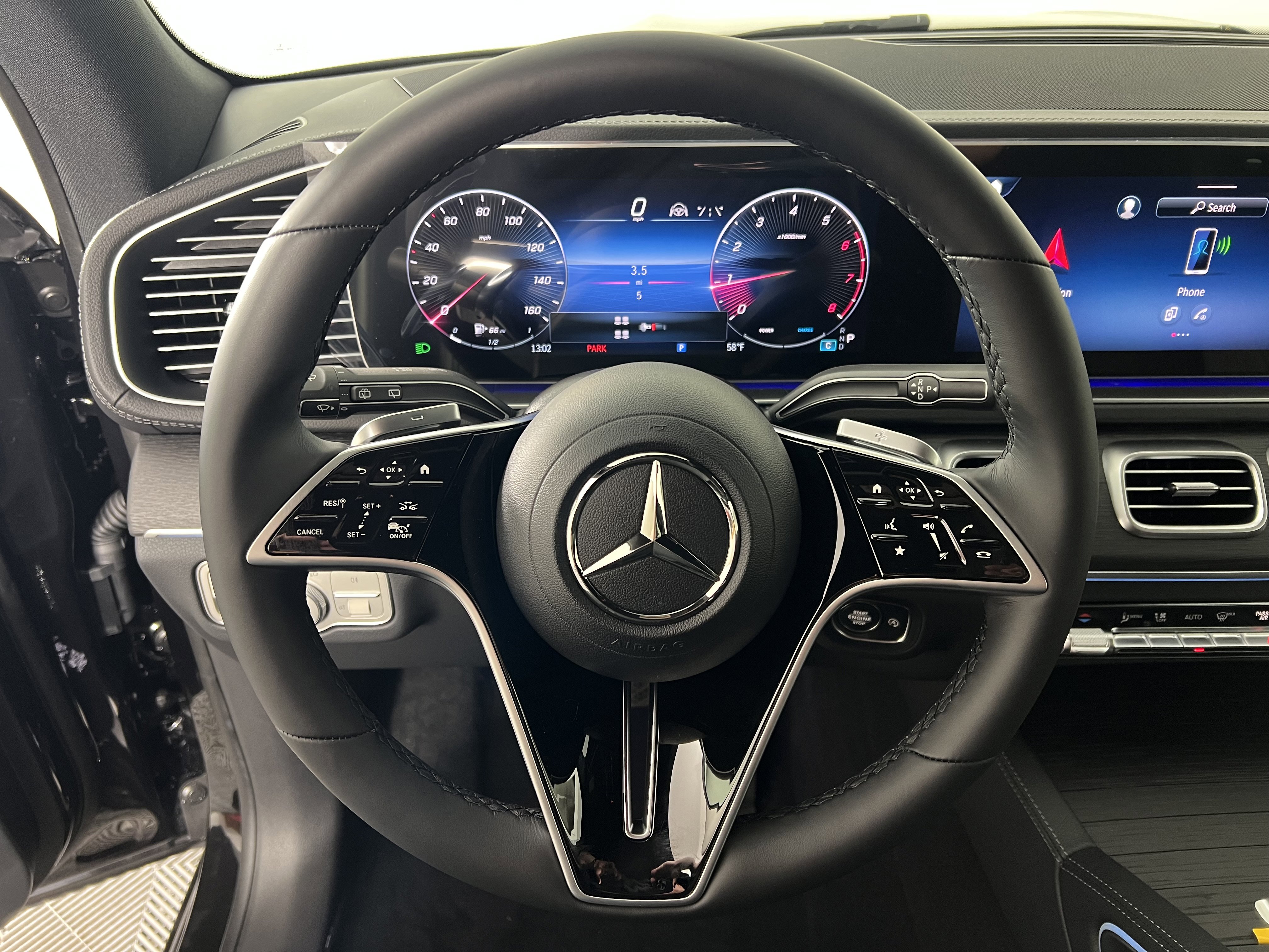 New 2025 Mercedes-Benz GLS 450 4MATIC image 28