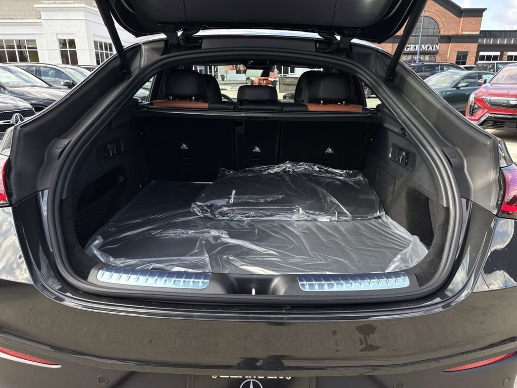 New 2026 Mercedes-Benz GLC 43 AMG GLC 43 AMGﾮ image 6