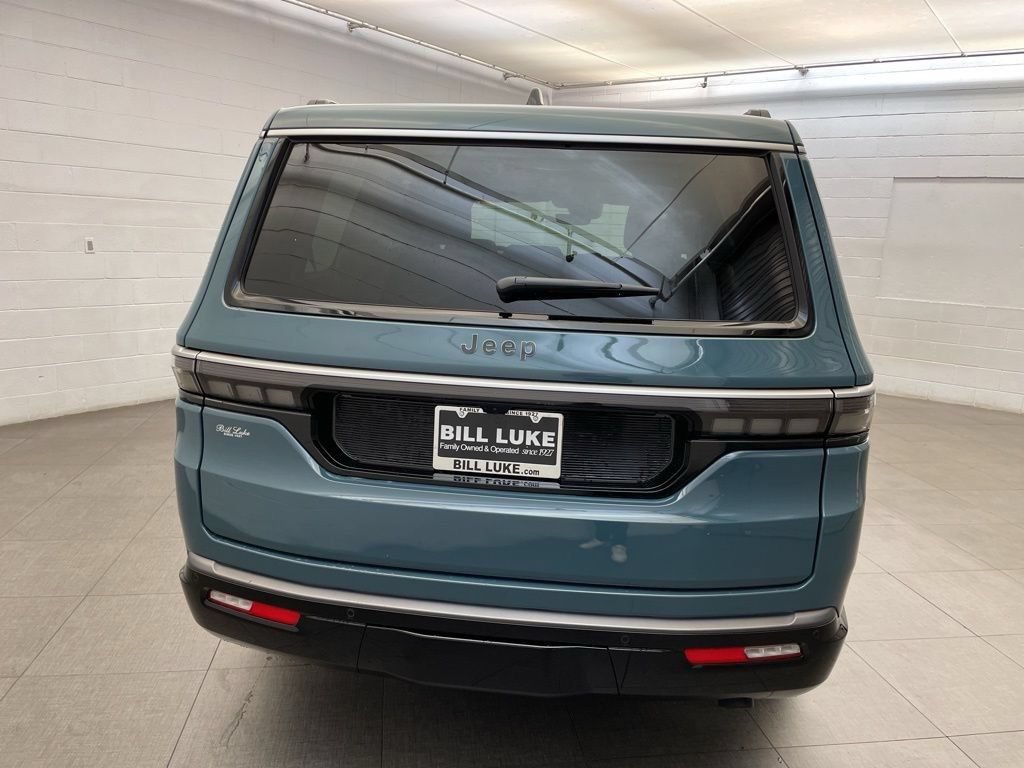 New 2026 Jeep Grand Wagoneer 2WD w/ Premium Group I image 5