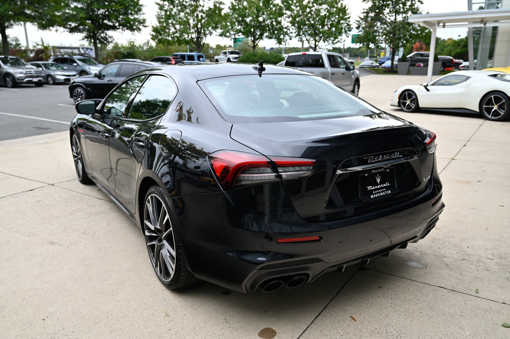Used 2021 Maserati Ghibli Trofeo RWD image 7