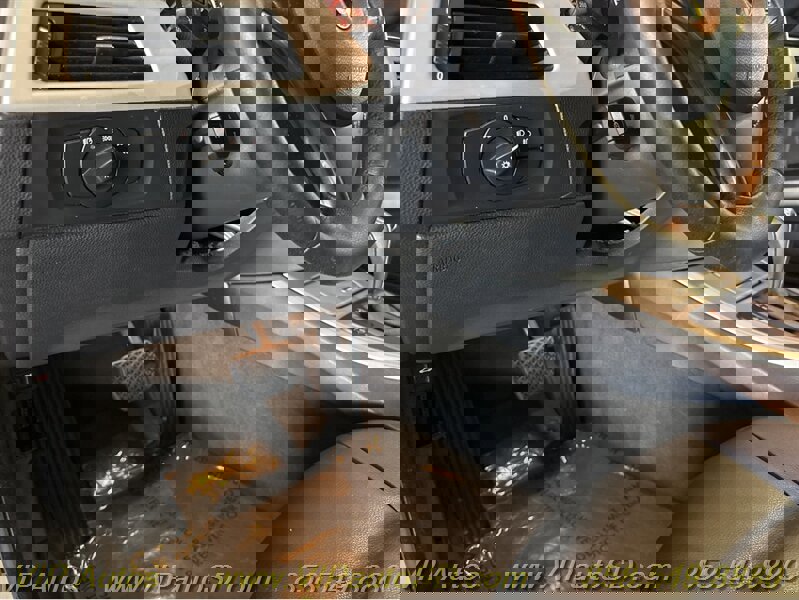 Used 2008 BMW 328i Convertible image 31