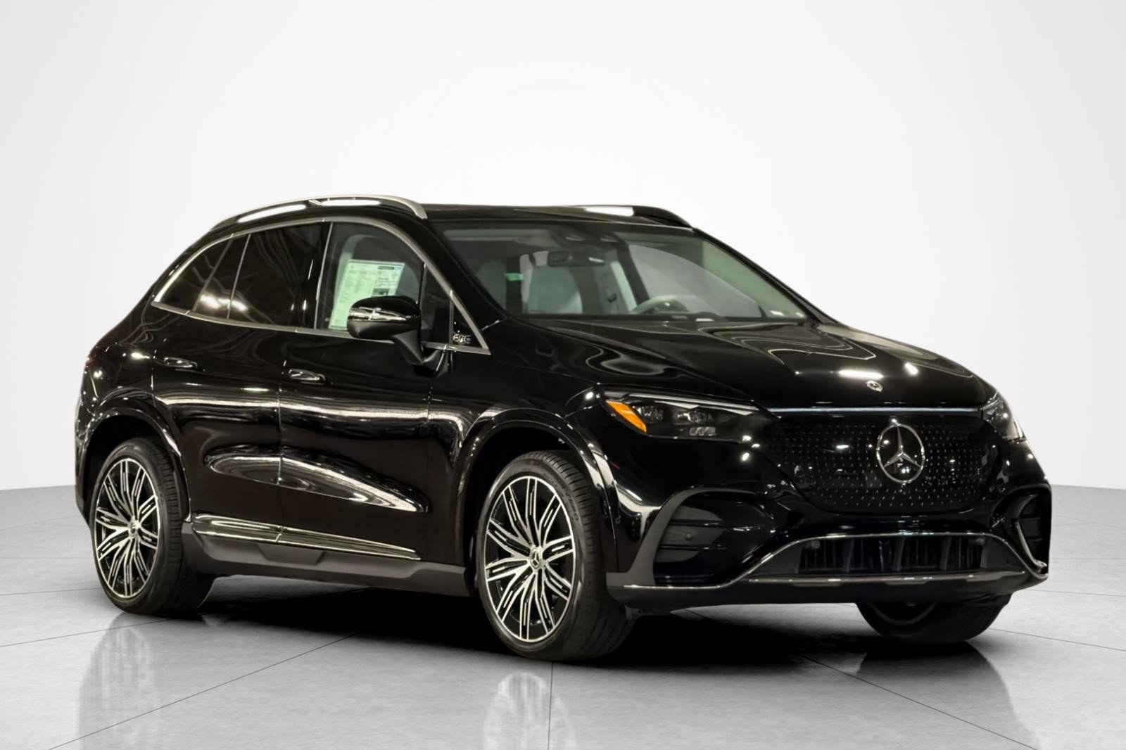 New 2027 Mercedes-Benz EQE 320 4MATIC SUV image 7