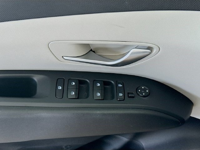 Used 2023 Hyundai Tucson SEL AWD/4WD image 23
