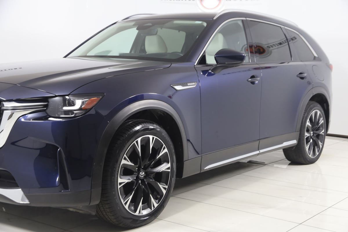 Used 2024 MAZDA CX-90 Plug-In Hybrid w/ Premium Plus AWD/4WD image 56