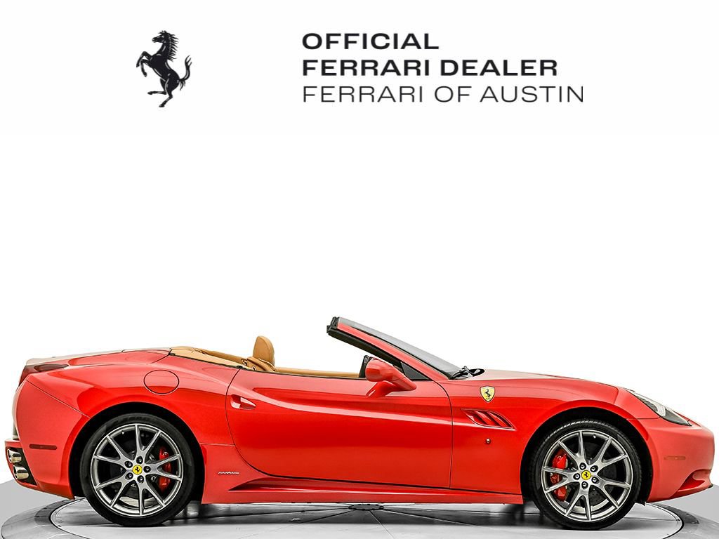 Certified 2010 Ferrari California RWD image 9