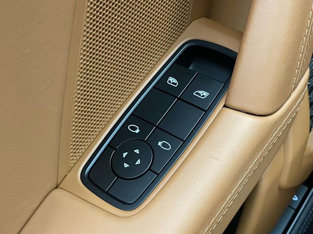 Certified 2024 Porsche 911 GT3 RS RWD image 34