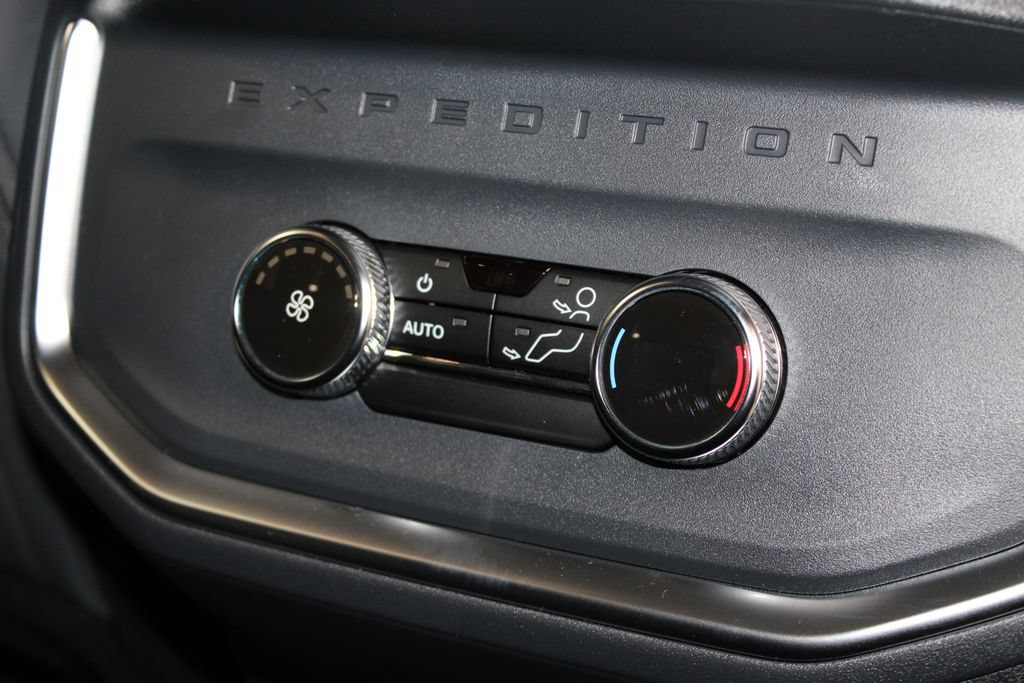 New 2026 Ford Expedition Active RWD image 36