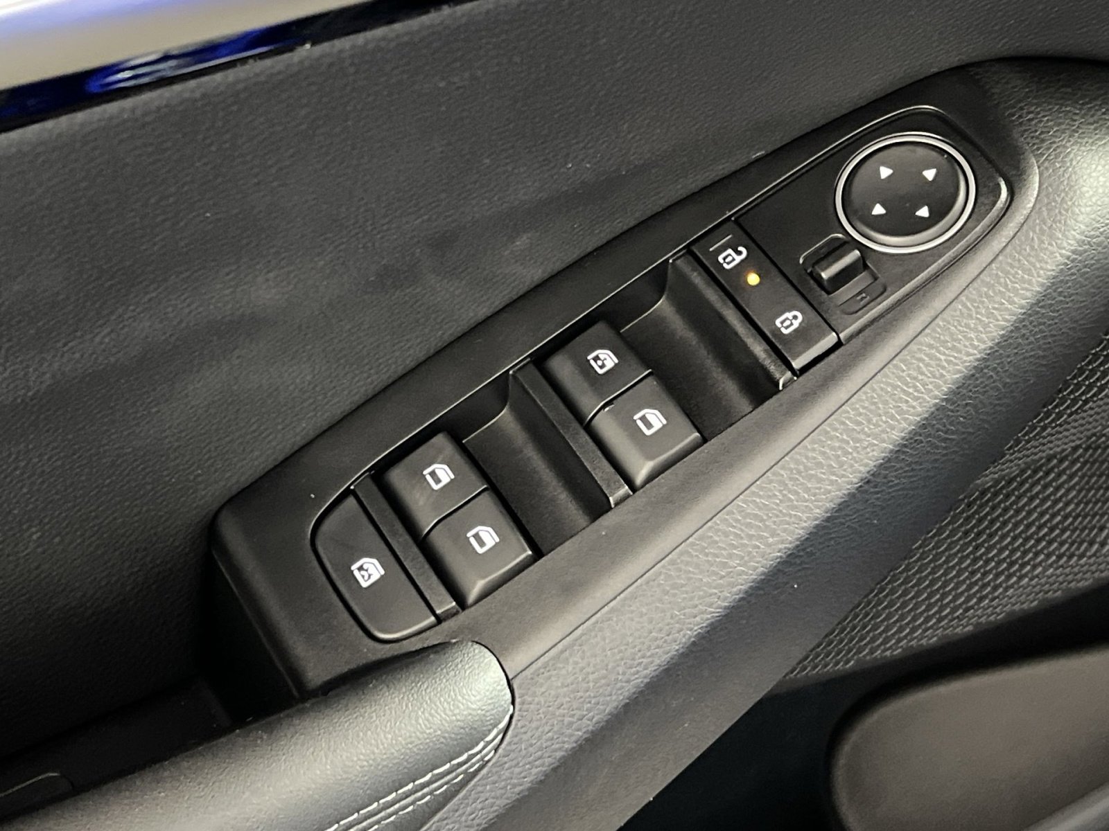 New 2026 Kia Seltos S image 13