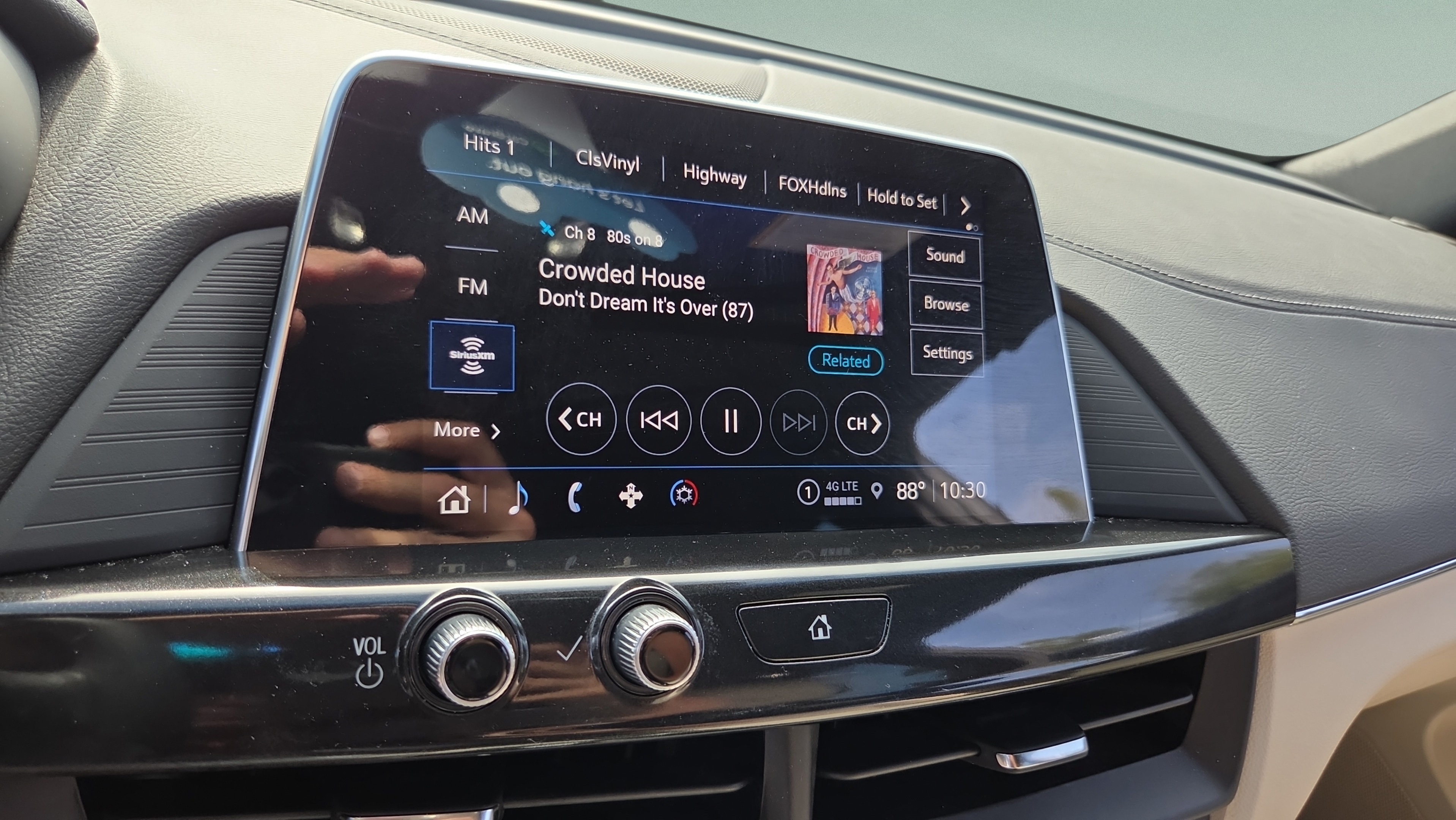 Certified 2025 Cadillac CT4 Luxury RWD image 18