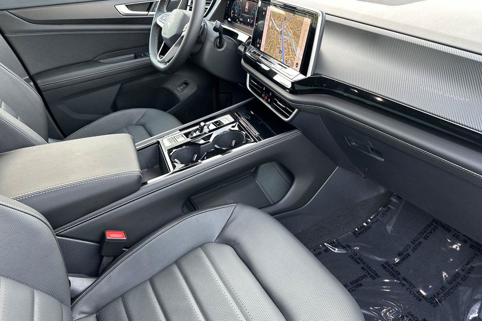 New 2026 Volkswagen Atlas Cross Sport SEL AWD/4WD image 15