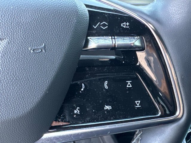 Certified 2024 Cadillac Lyriq Luxury AWD/4WD image 26