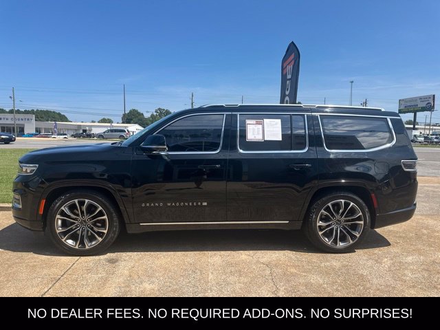 Used 2023 Jeep Grand Wagoneer Series III AWD/4WD image 5