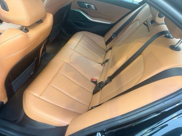 Used 2022 BMW 330i Sedan w/ M Sport Package RWD image 10