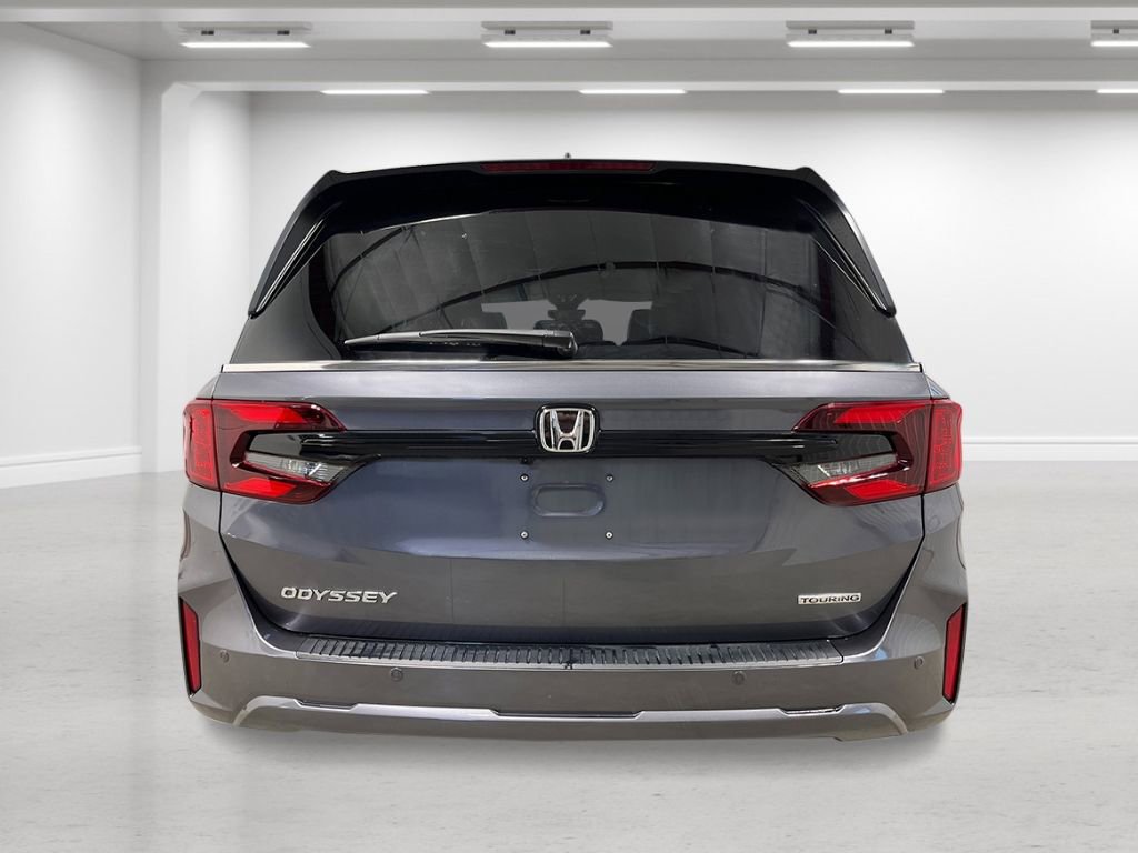 New 2026 Honda Odyssey Touring image 4