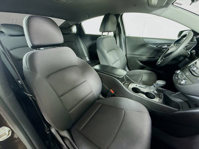 Used 2021 Chevrolet Malibu LS FWD image 27