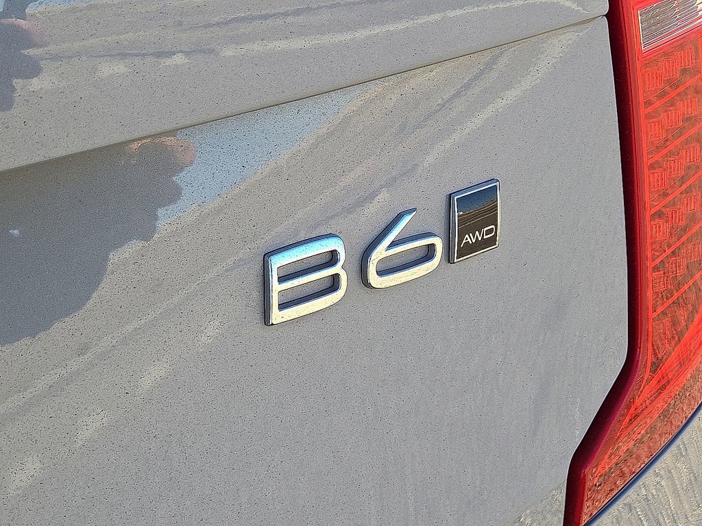 Certified 2025 Volvo XC90 B6 Ultra image 14