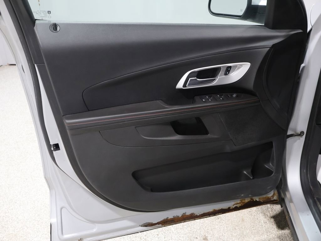 Used 2015 Chevrolet Equinox LT w/ Driver Convenience Package image 13