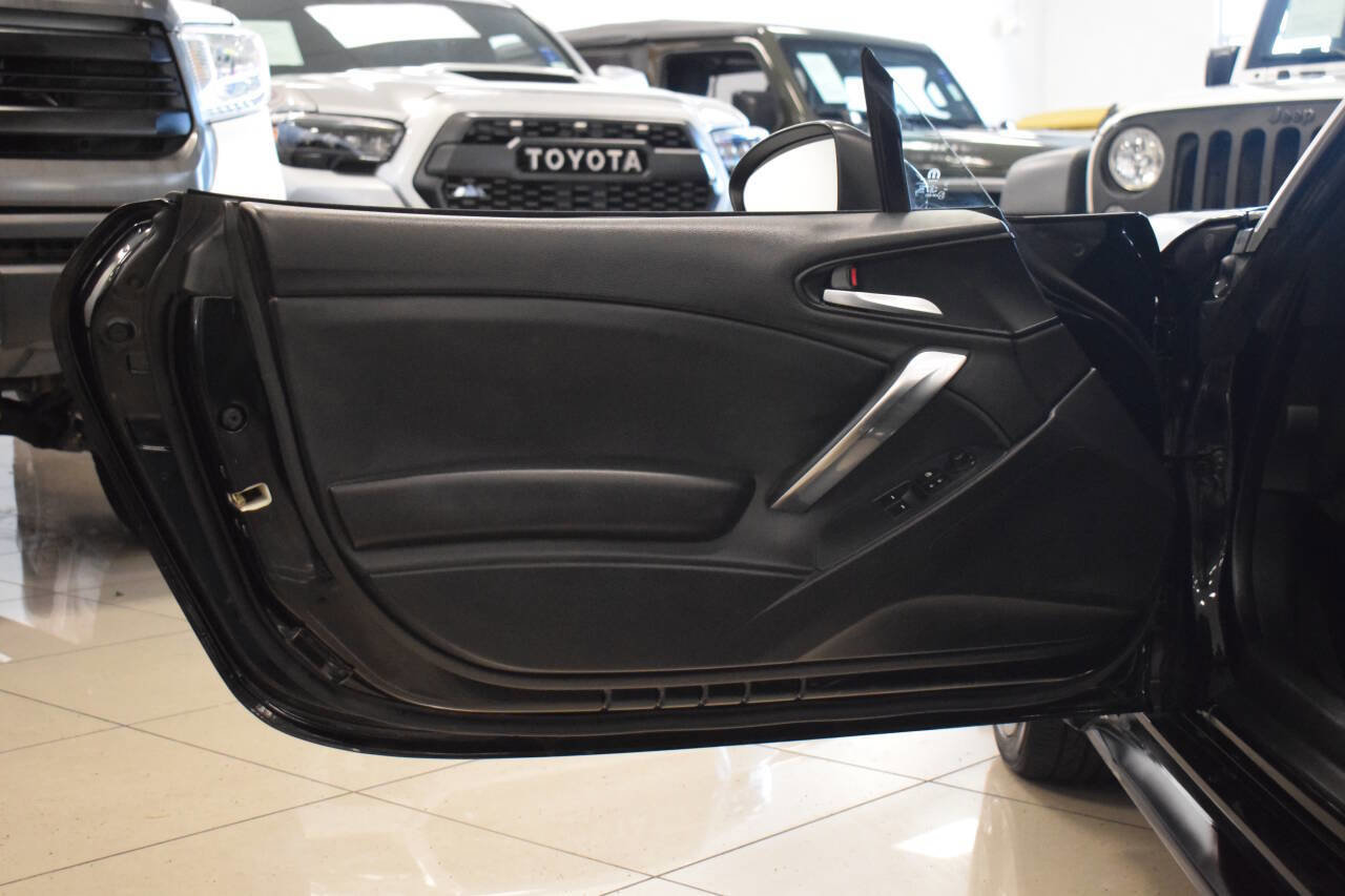 Used 2017 FIAT 124 Spider Lusso image 34