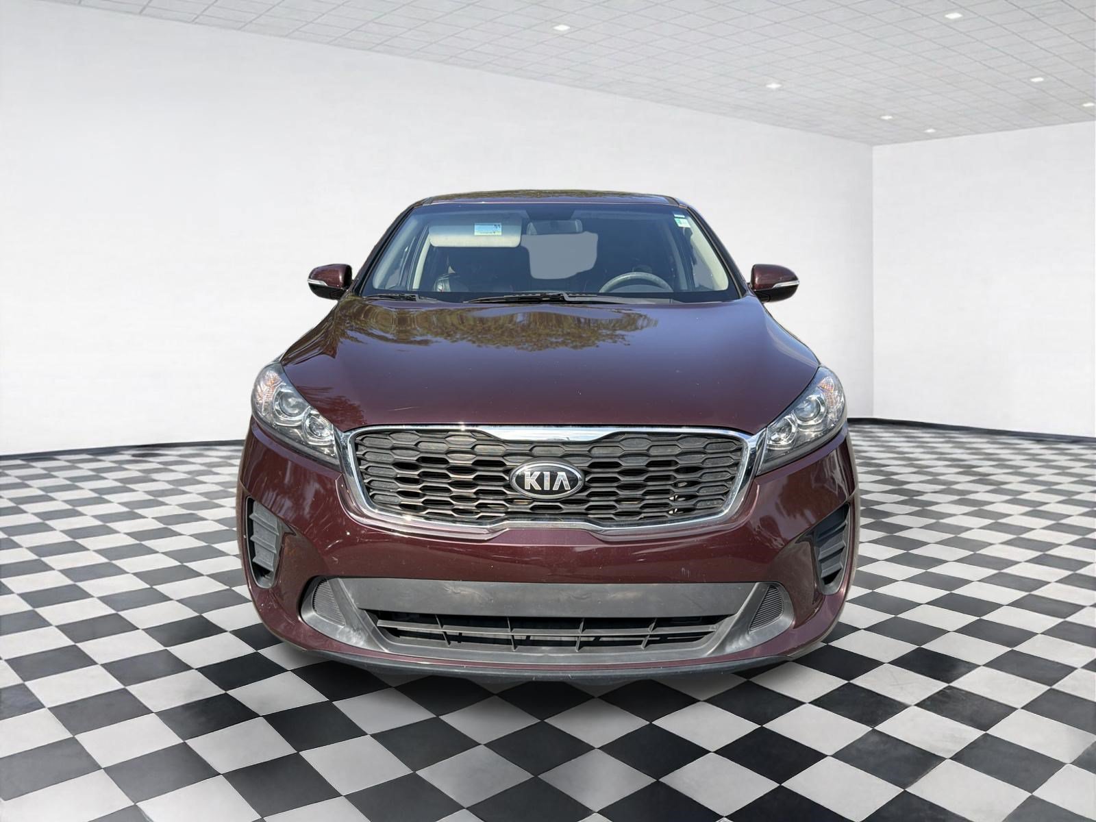 Used 2019 Kia Sorento FWD image 2