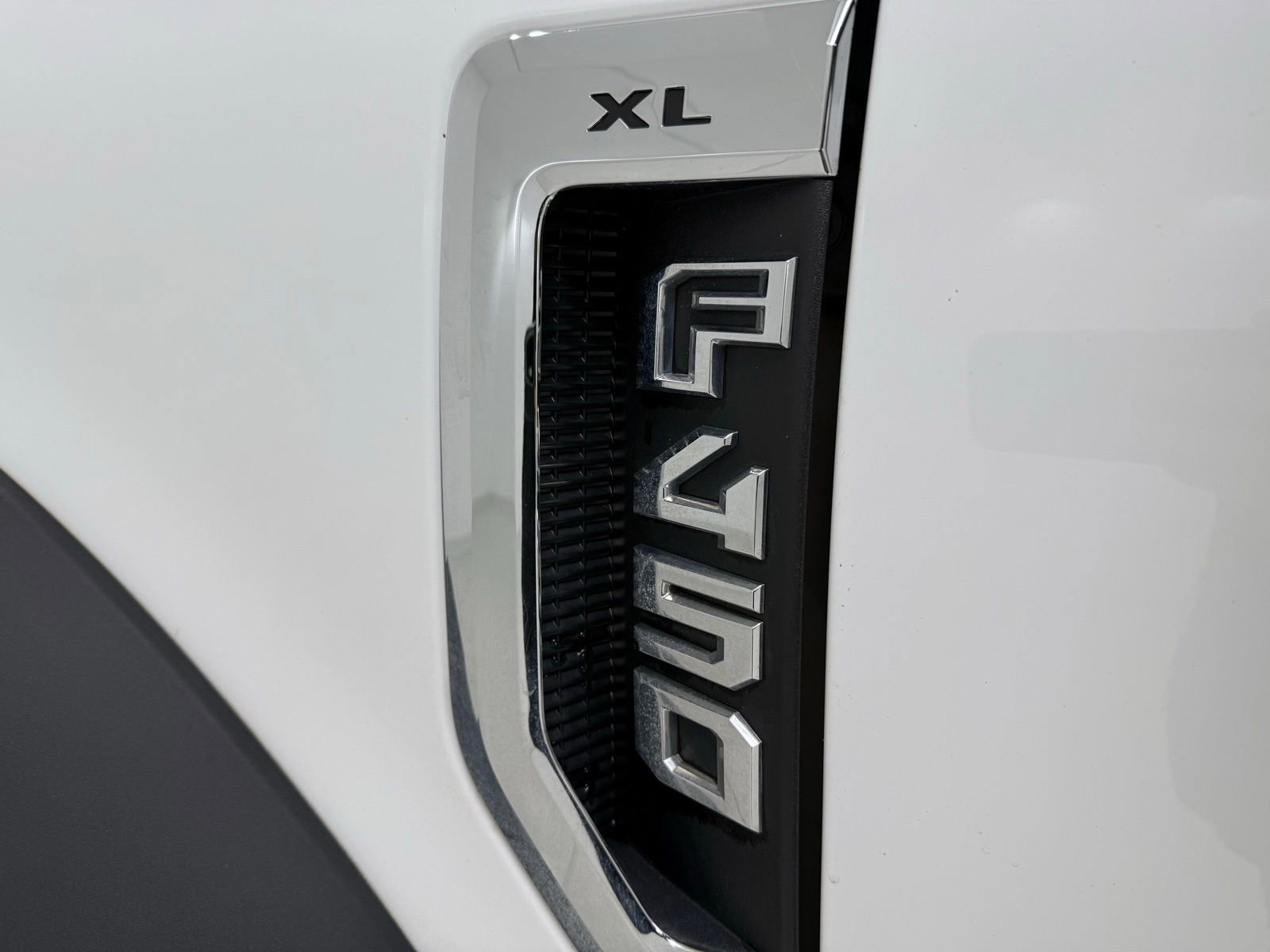 Used 2021 Ford F450 XL w/ Power Equipment Group AWD/4WD image 9