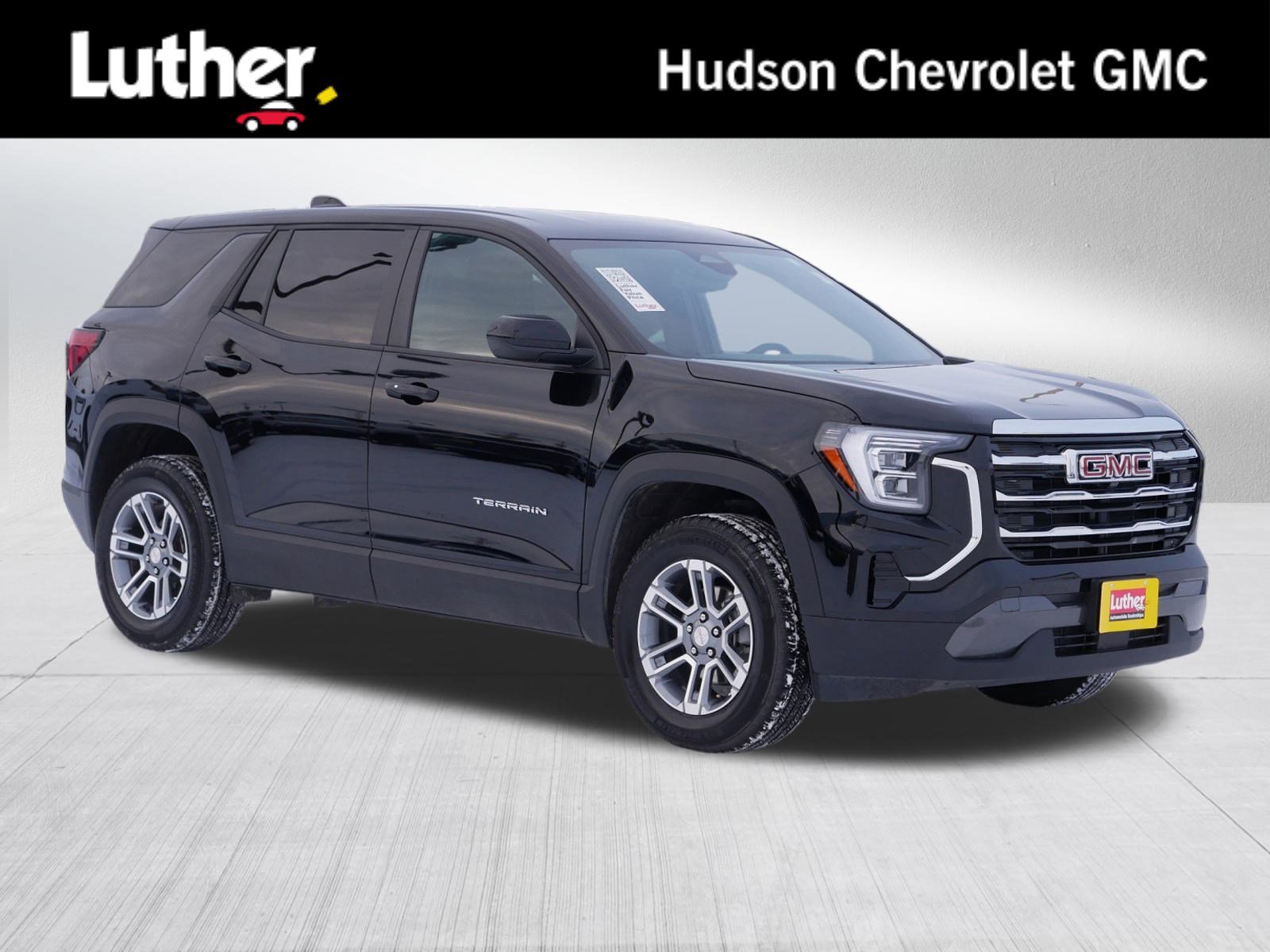 Used 2025 GMC Terrain Elevation