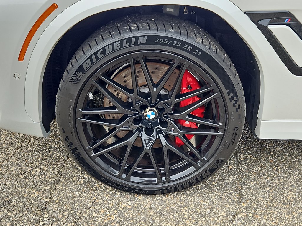 Used 2025 BMW X6 M Competition w/ Executive Package AWD/4WD image 11