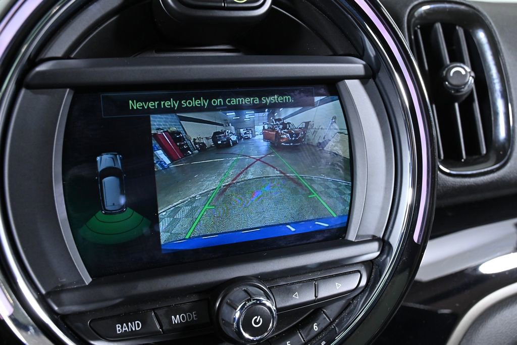 Used 2019 MINI Cooper Countryman S w/ Premium Package image 16