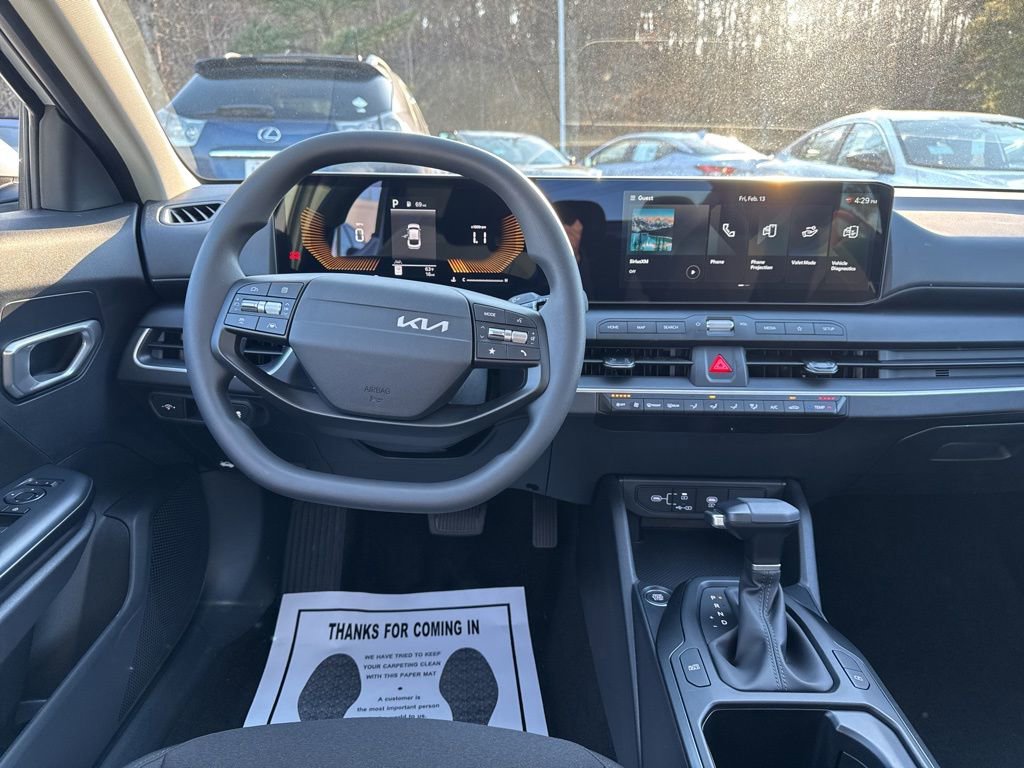 New 2026 Kia K4 LX image 2