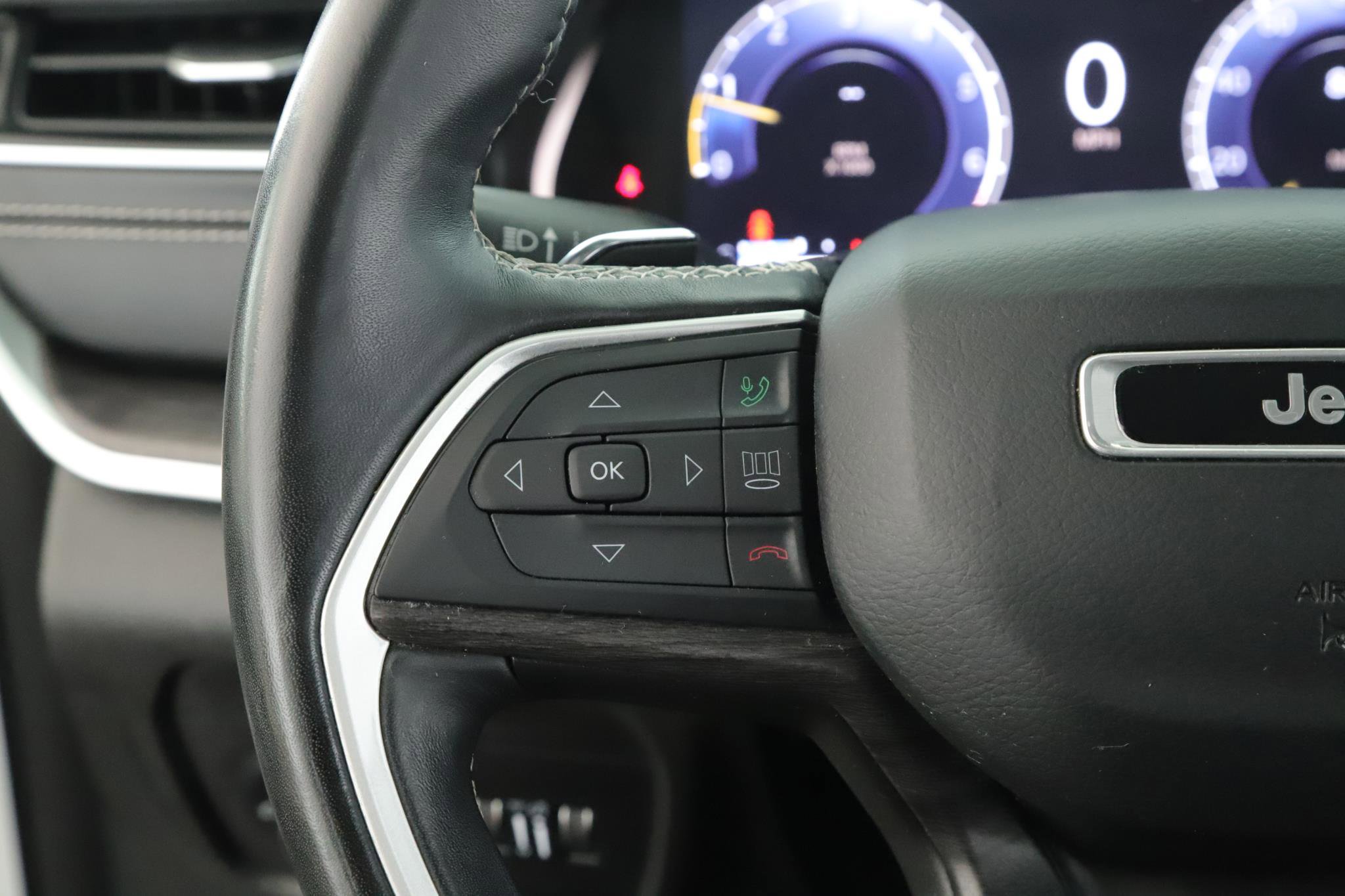 Used 2021 Jeep Grand Cherokee L Limited image 10