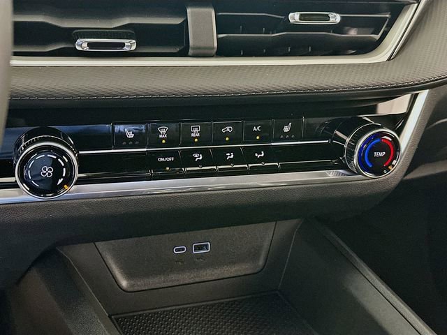 New 2026 Chevrolet Equinox LT image 16