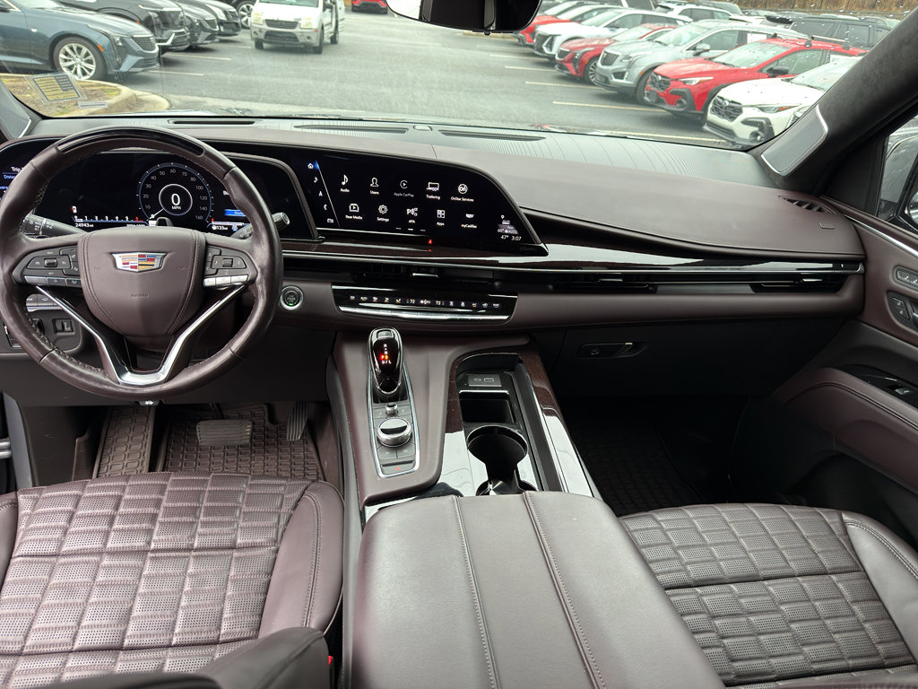 Used 2023 Cadillac Escalade Premium Luxury Platinum w/ LPO, Radiant Package image 9